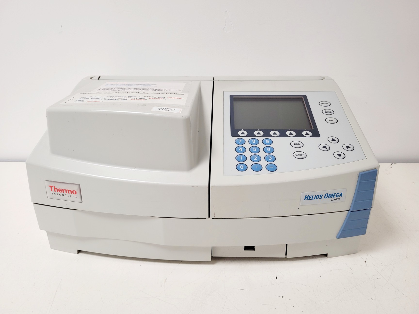 Image of Thermo Scientific Helios Omega UV-VIS Spectrophotometer Lab