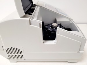 Thumbnail image of Thermo Scientific Helios Omega UV-VIS Spectrophotometer Lab