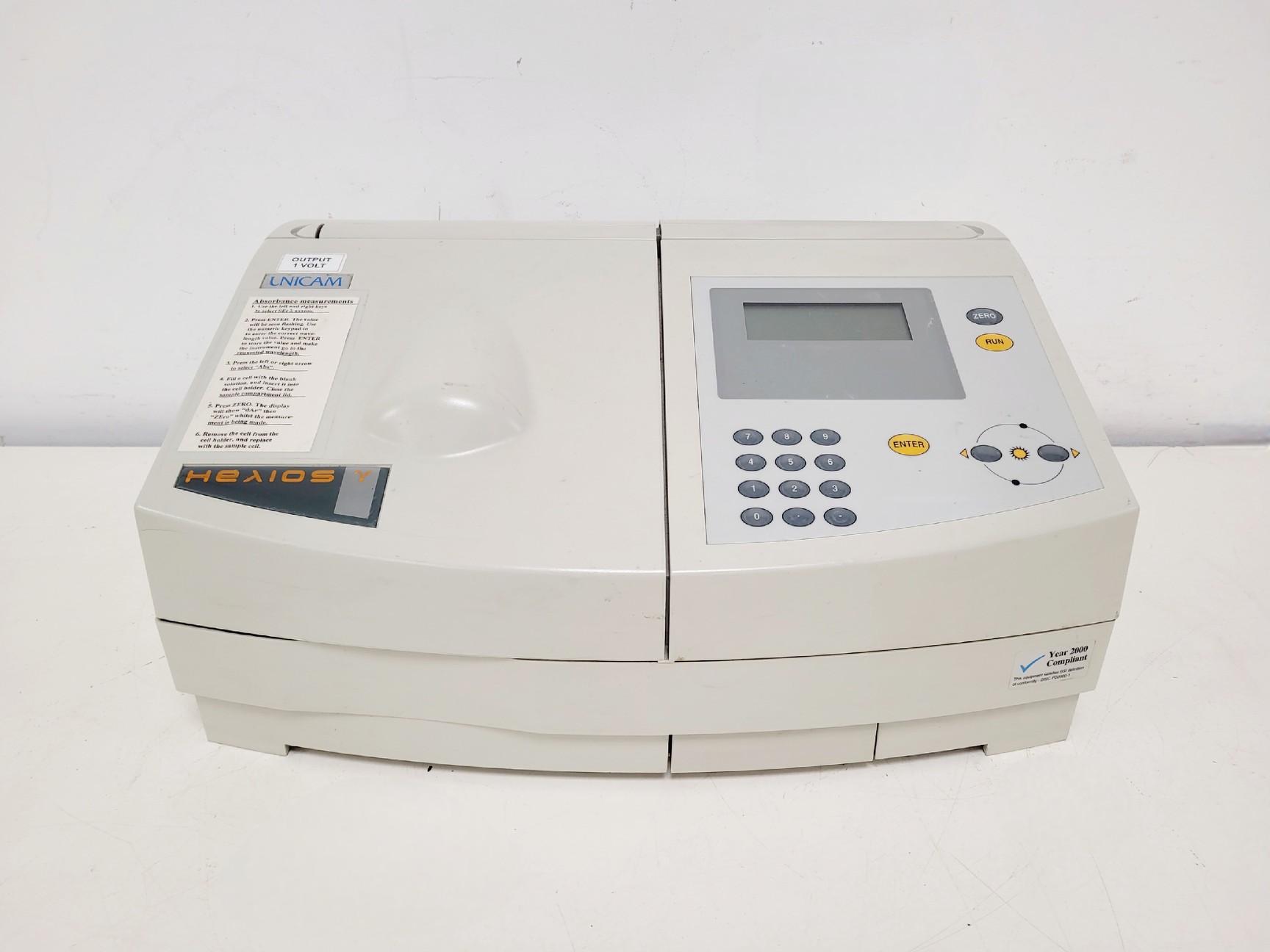 Image of Unicam Helios Gamma UV-Vis Spectrophotometer Lab