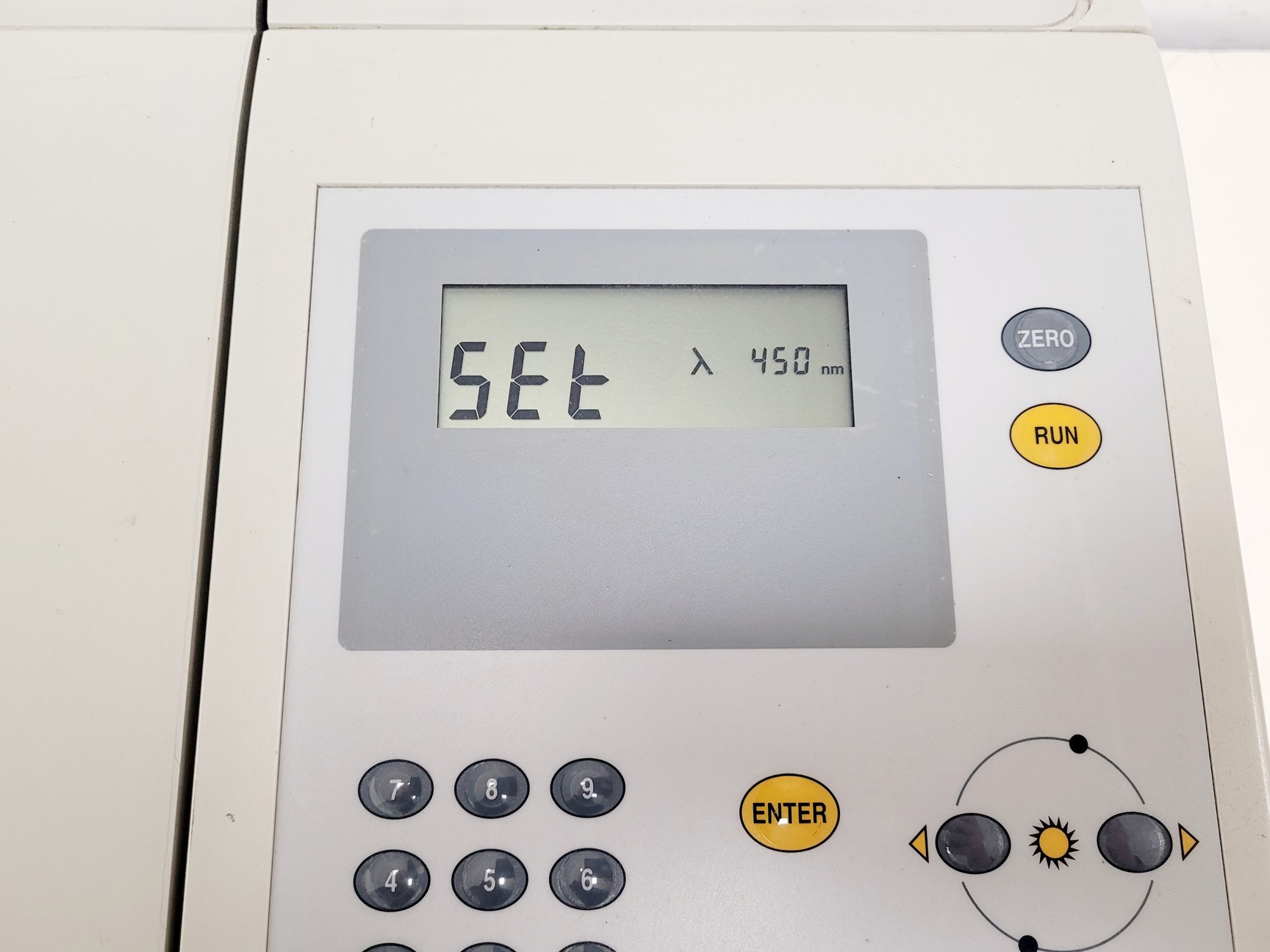 Image of Unicam Helios Gamma UV-Vis Spectrophotometer Lab