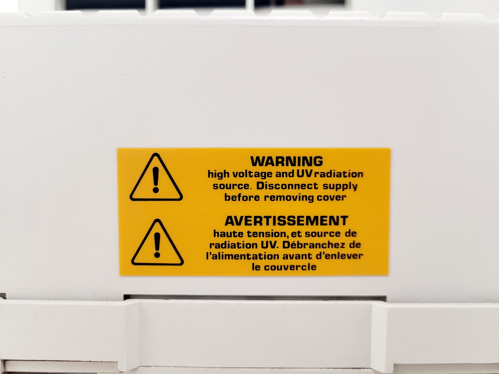 Image of Unicam Helios Gamma UV-Vis Spectrophotometer Lab