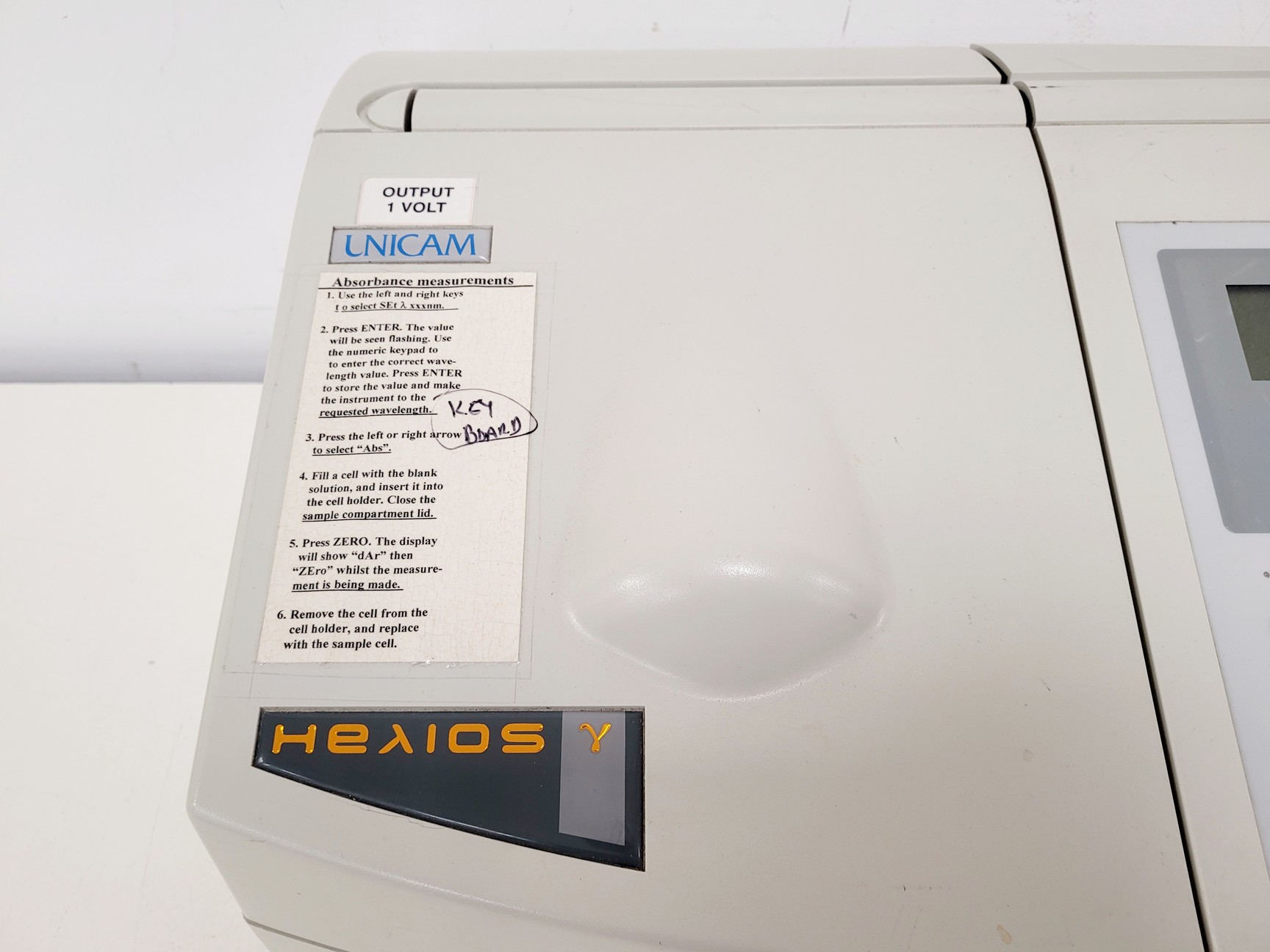 Image of Unicam Helios Gamma UV-VIS Spectrophotometer Lab