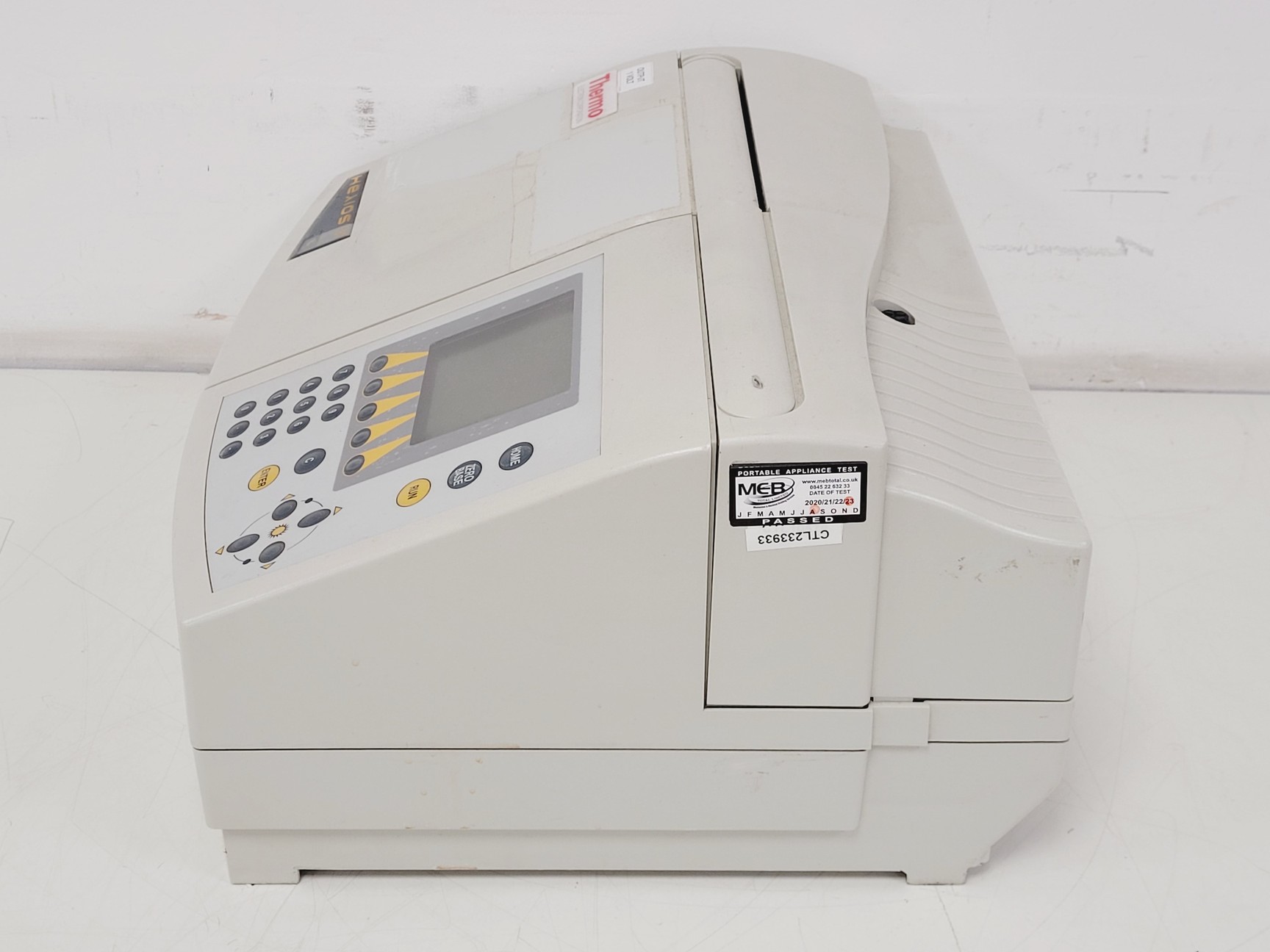 Image of Thermo Electron Corporation Helios Gamma UV-VIS Spectrophotometer Lab