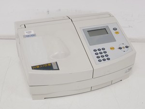 Image of Unicam Helios Gamma UV-VIS Spectrophotometer Lab