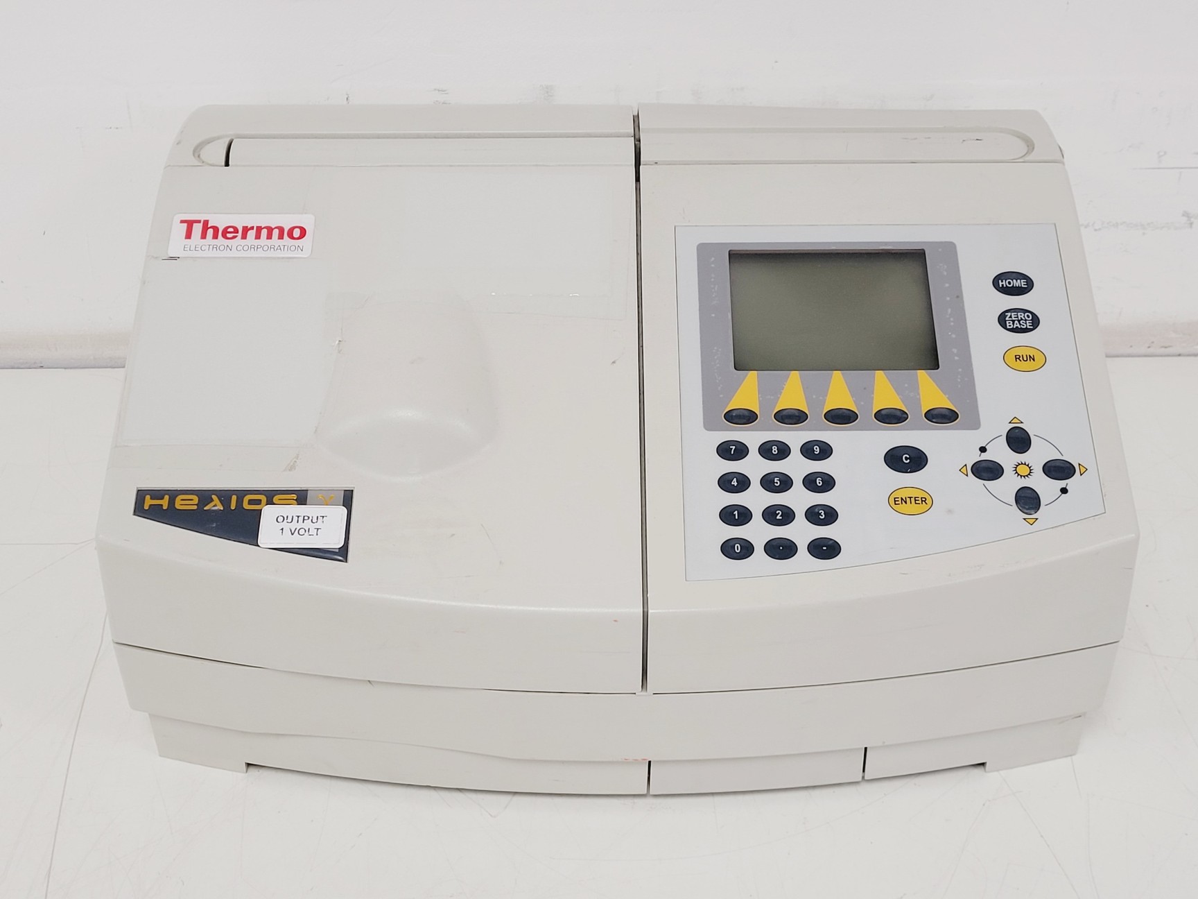 Image of Thermo Electron Corporation Helios Gamma UV-VIS Spectrophotometer Lab