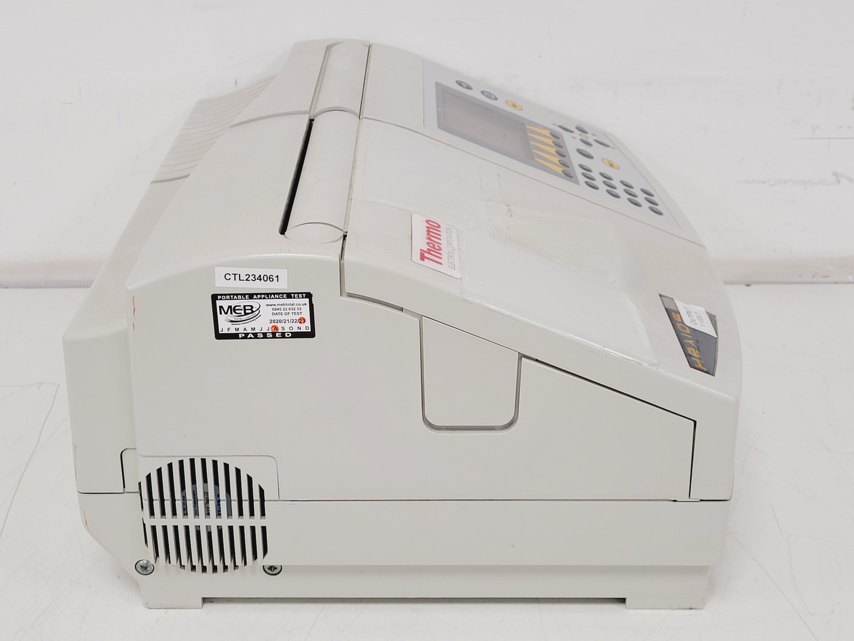 Image of Thermo Electron Corporation Helios Gamma UV-VIS Spectrophotometer Lab