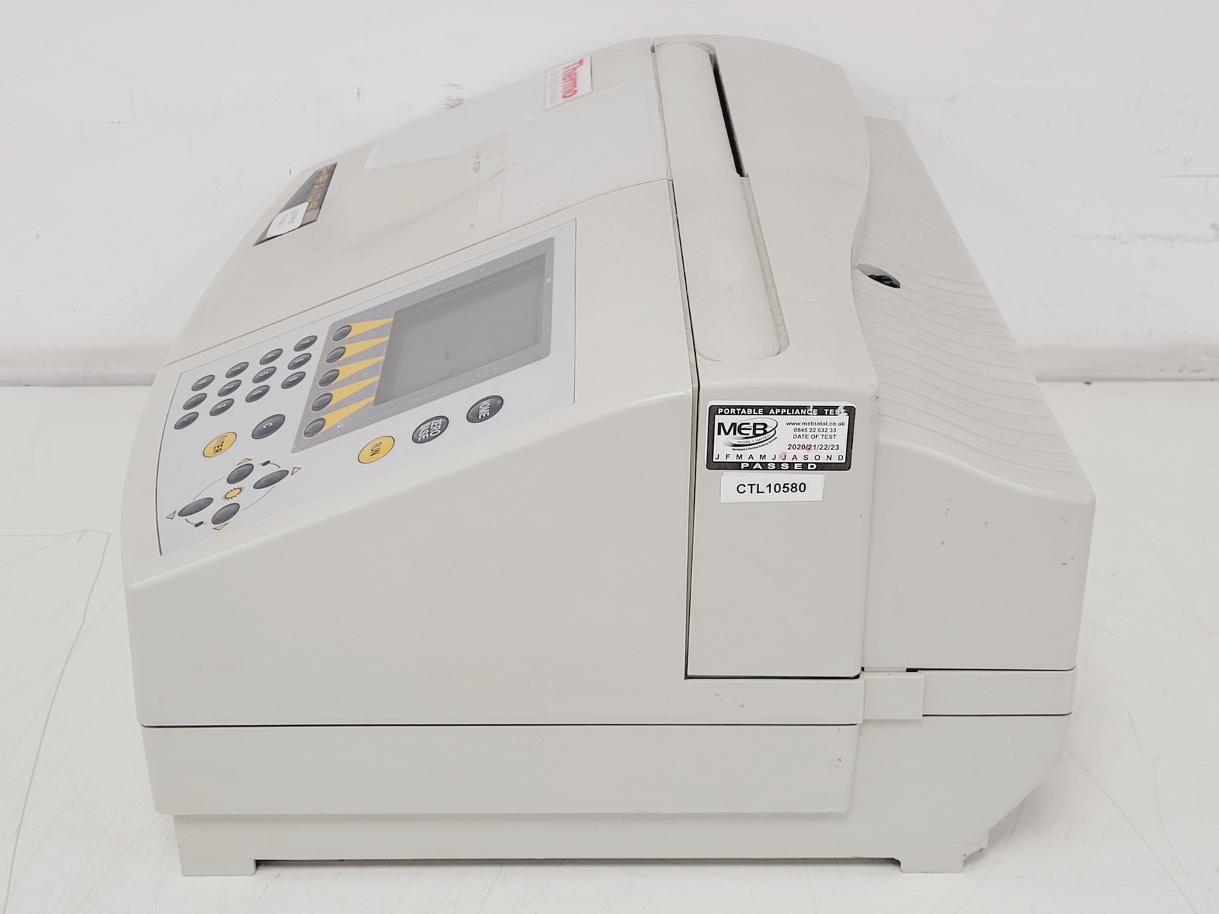 Image of Thermo Electron Corporation Helios Gamma UV-VIS Spectrophotometer Lab