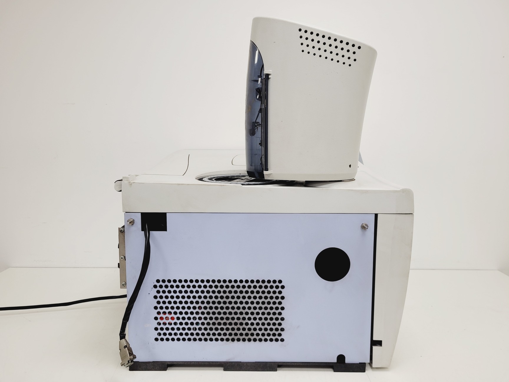 Image of Perkin Elmer Clarus 500 GC-MS System with Clarus 560 MS, PC & Edwards RV3 Pump