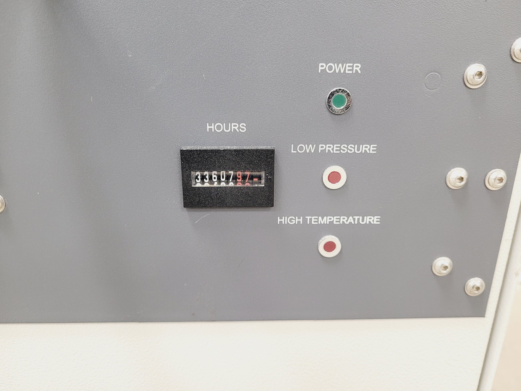 Image of  Oxford Cryosystems Cryodrive 2.0 Helium Compressor Model - 972B000A