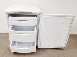 Thumbnail image of Hotpoint RZA34P Freezer