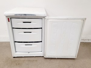 Thumbnail image of Hotpoint RZA34P Freezer