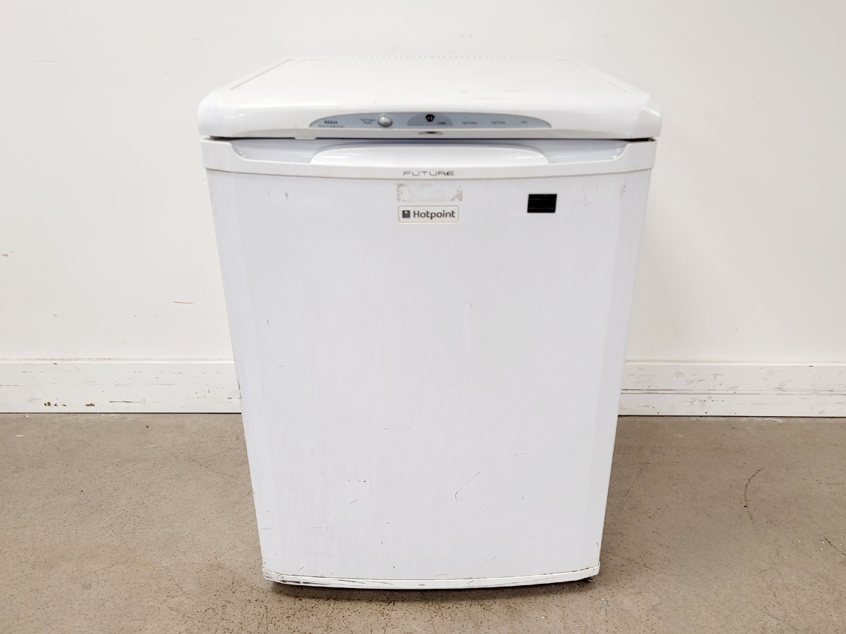 Image of Hotpoint RZA34P Freezer