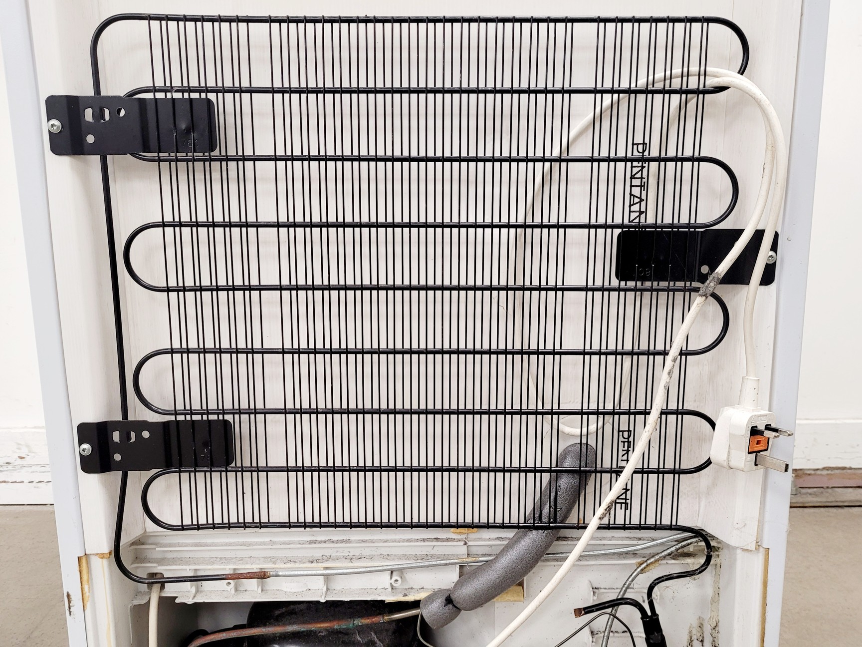 Image of Hotpoint RZA34P Freezer