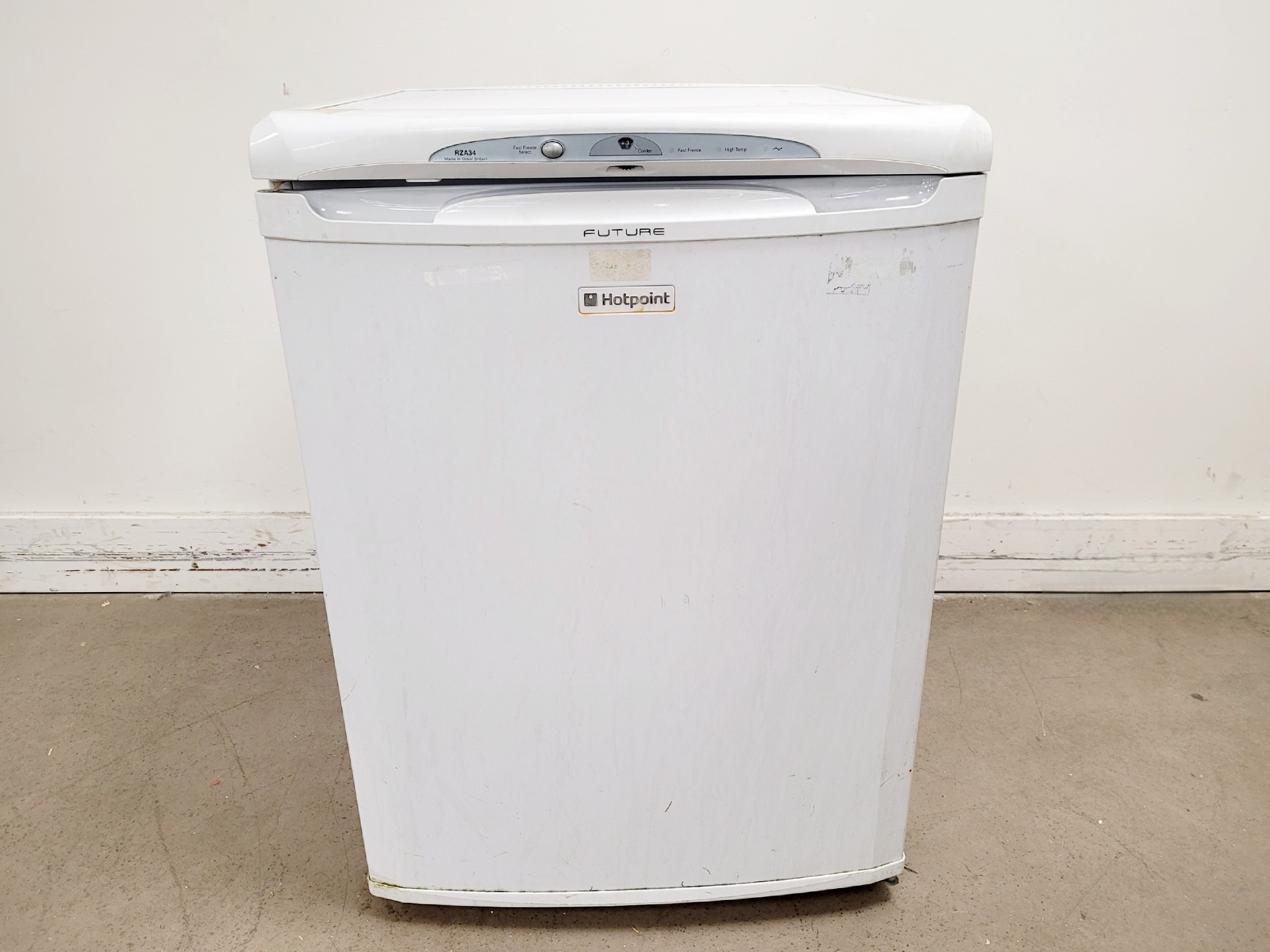 Image of Hotpoint RZA34P Freezer
