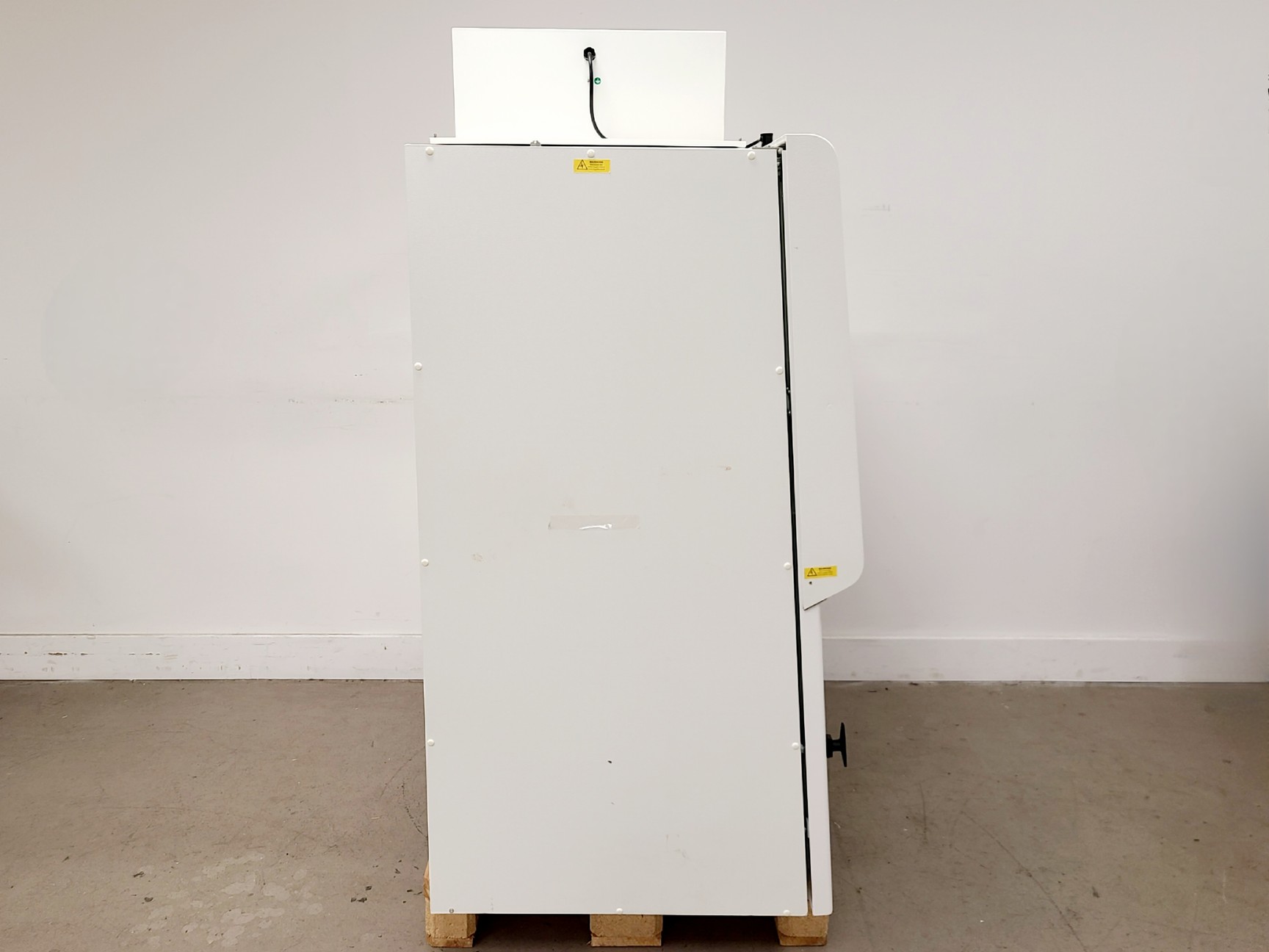 Image of Bioquell Microflow Advanced Class 2 Bio Safety Cabinet ABS1200CLS2-MK2