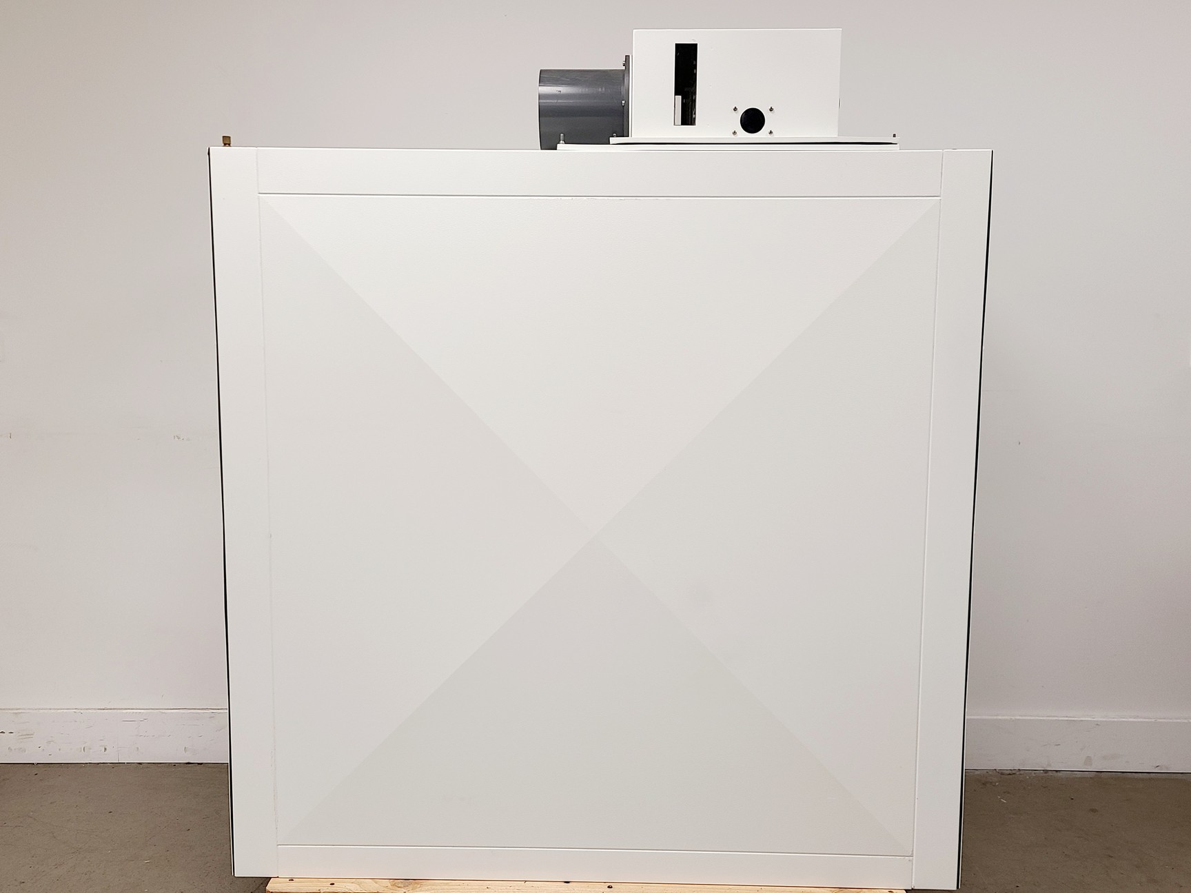 Image of Bioquell Microflow Advanced Class 2 Bio Safety Cabinet ABS1200CLS2-MK2