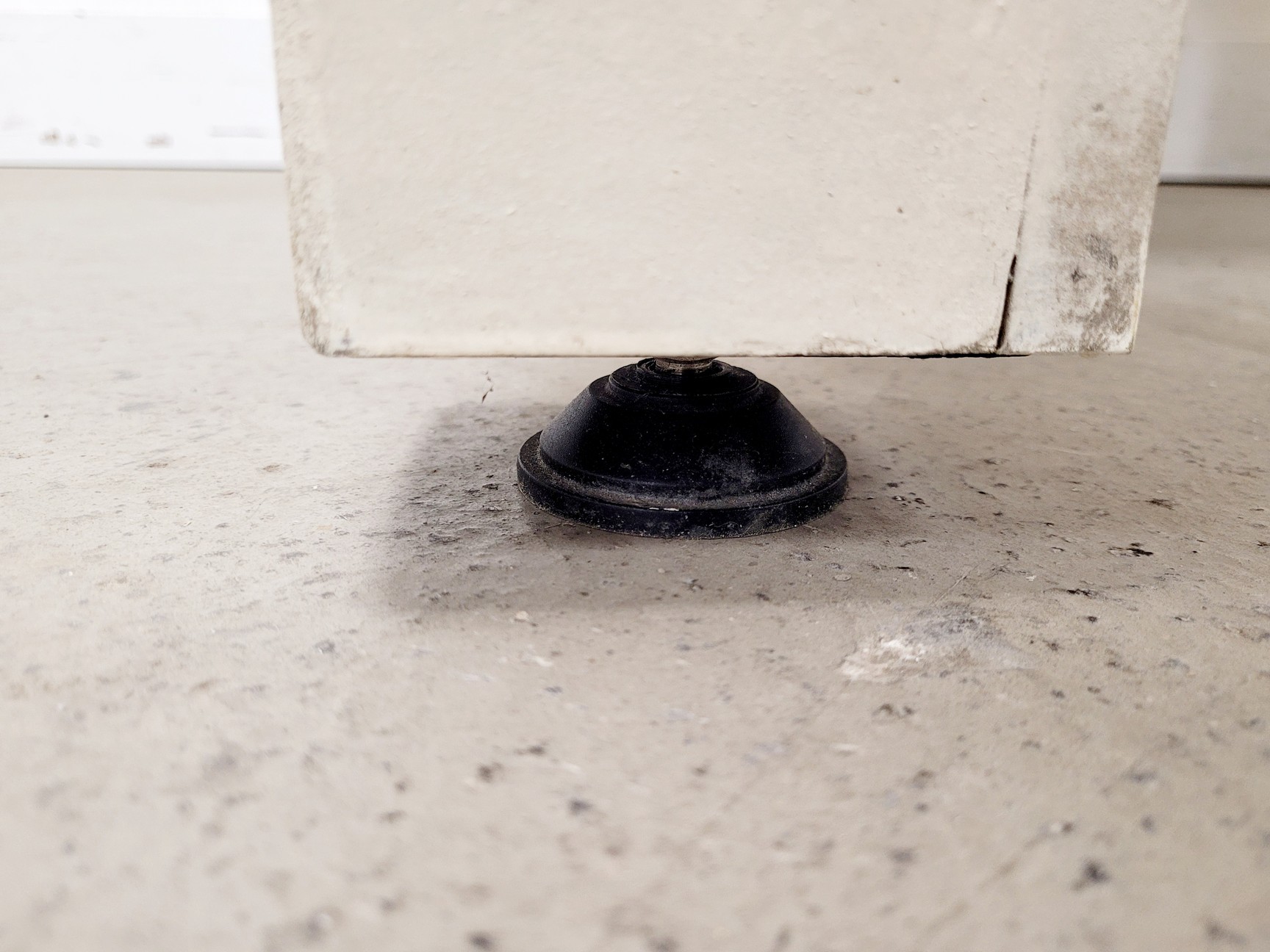 Image of Wooden Lab Bench 100 x 100cm