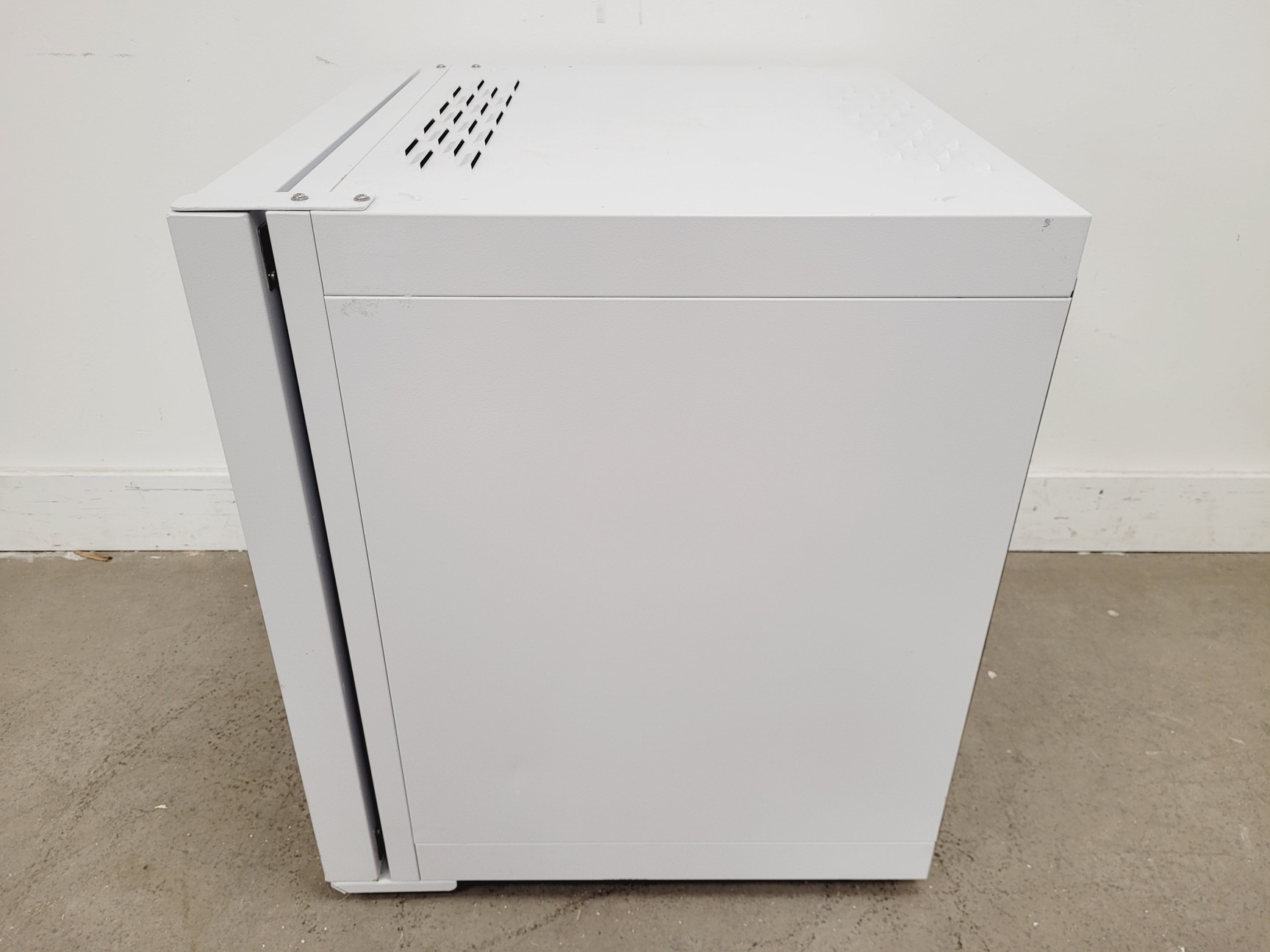 Image of Jouan Innovens 118 EB2+PC Lab Oven