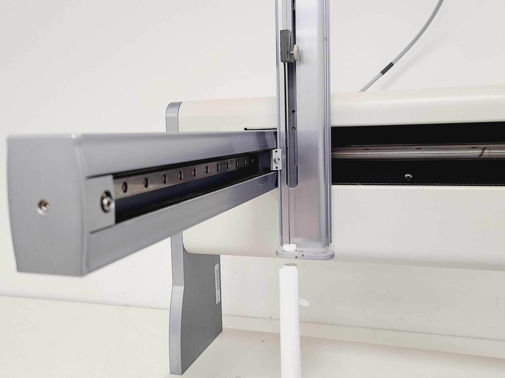 Image of Gilson GX-271 Liquid Handler and PC w/ Biotage Controller and Editor Software