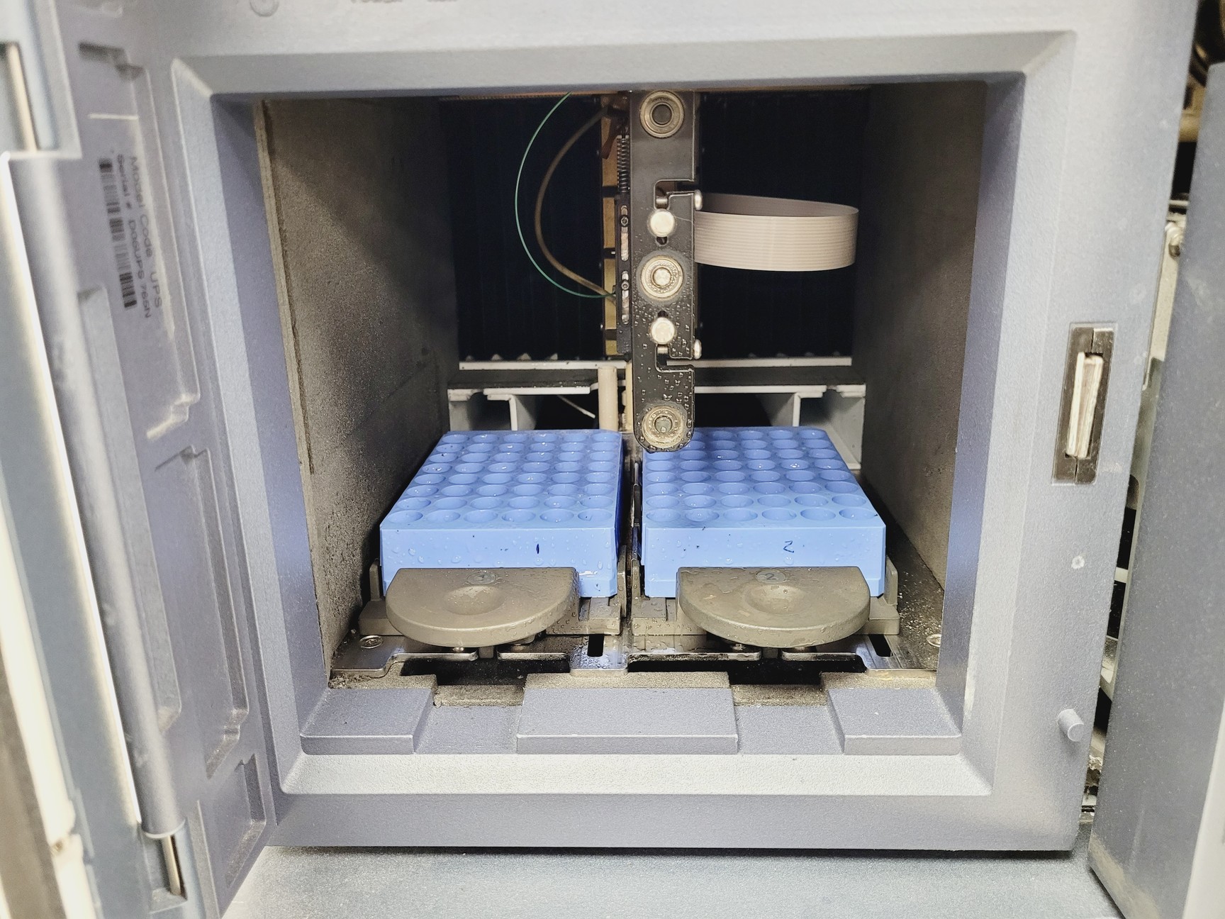 Image of Waters Acquity Sample Manager w/ Binary Solvent Manager UHPLC Chromatography 