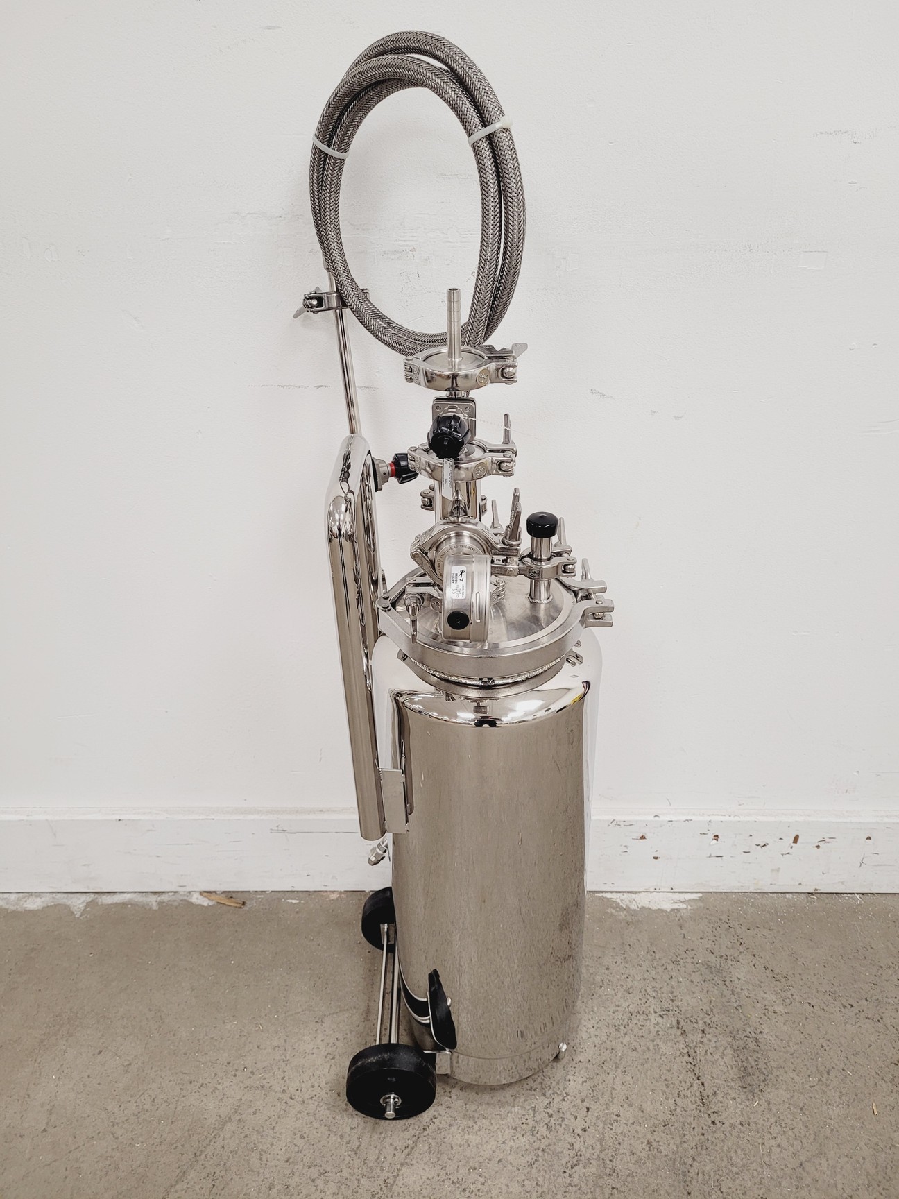 Image of Ecolab Pharmaquip Sanitary Spray System