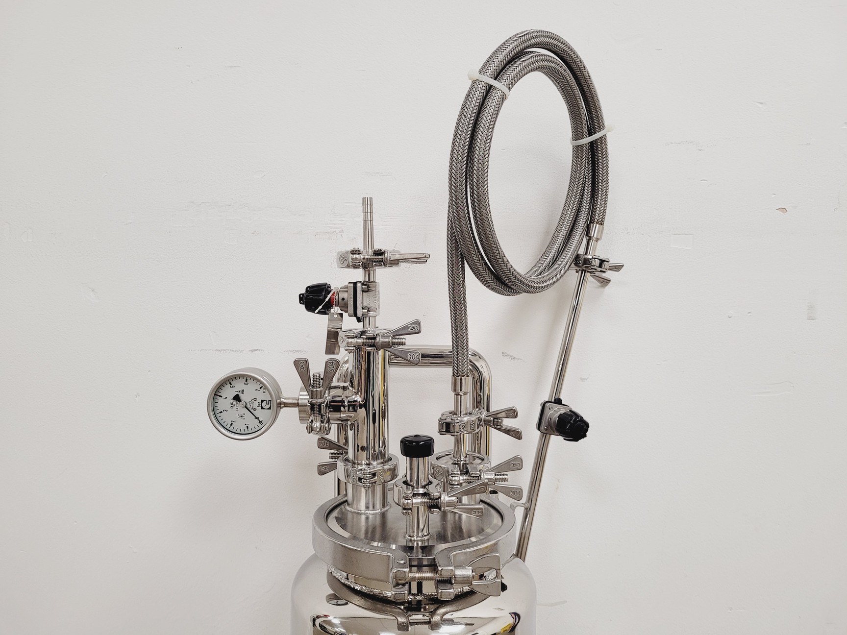 Image of Ecolab Pharmaquip Sanitary Spray System