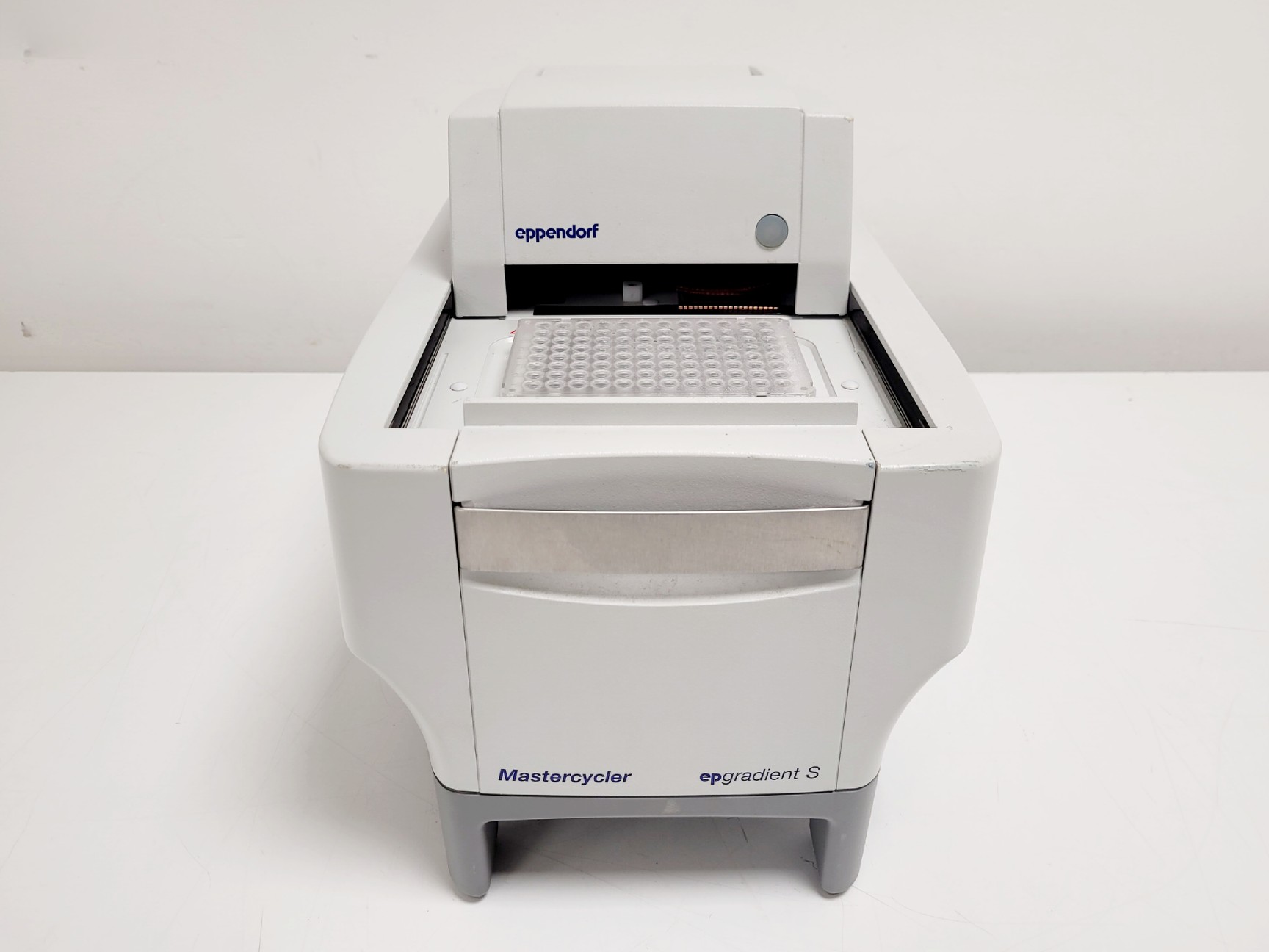 Image of Eppendorf Mastercycler EP Gradient S 5345 96-Well