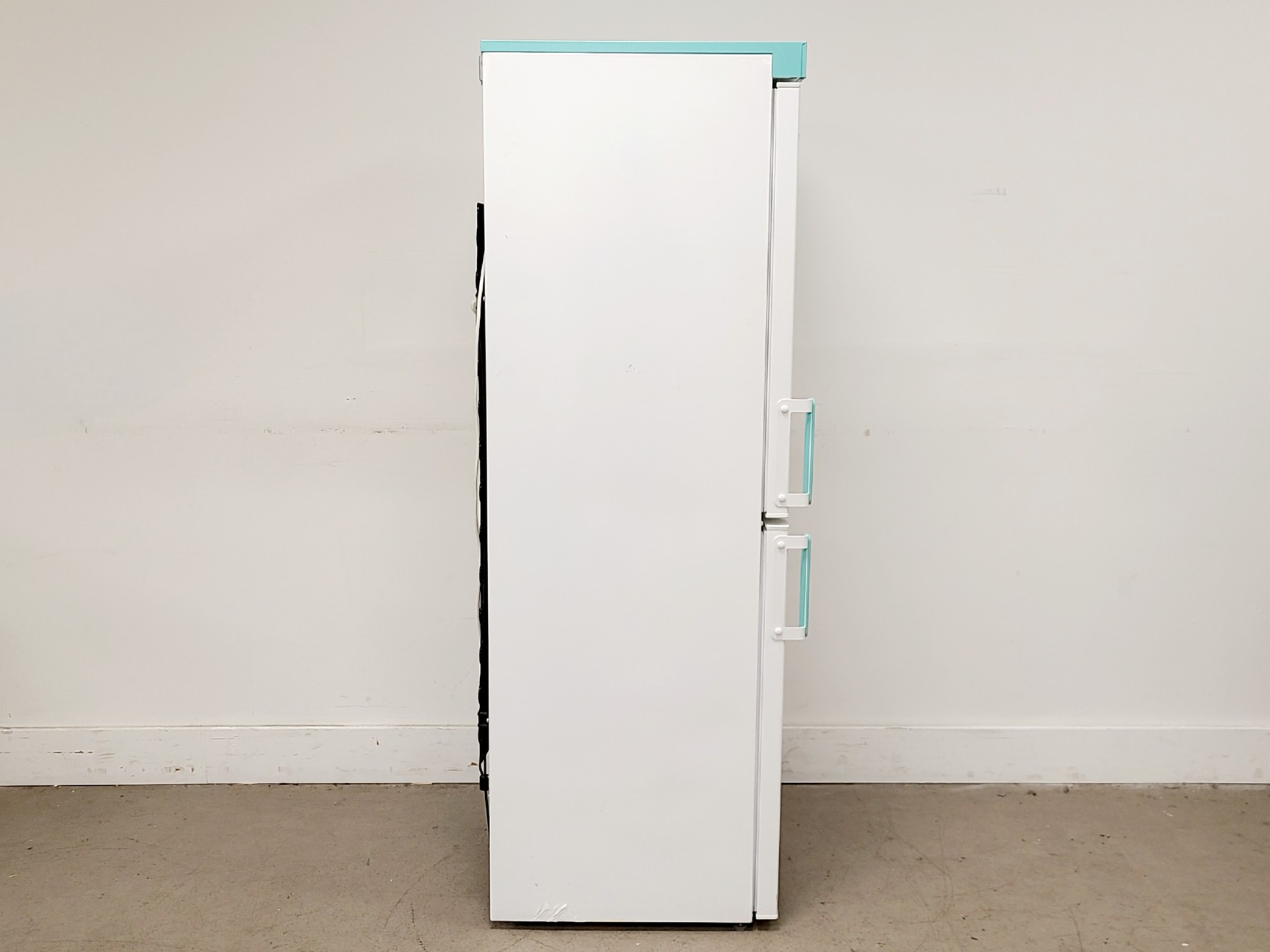 Image of LEC Medical LSC 263 UK Fridge Freezer