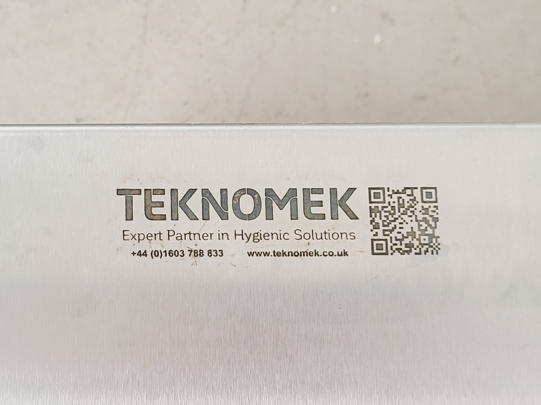 Image of Teknomek 304L-Steel Seating Bench With Shoe Compartments