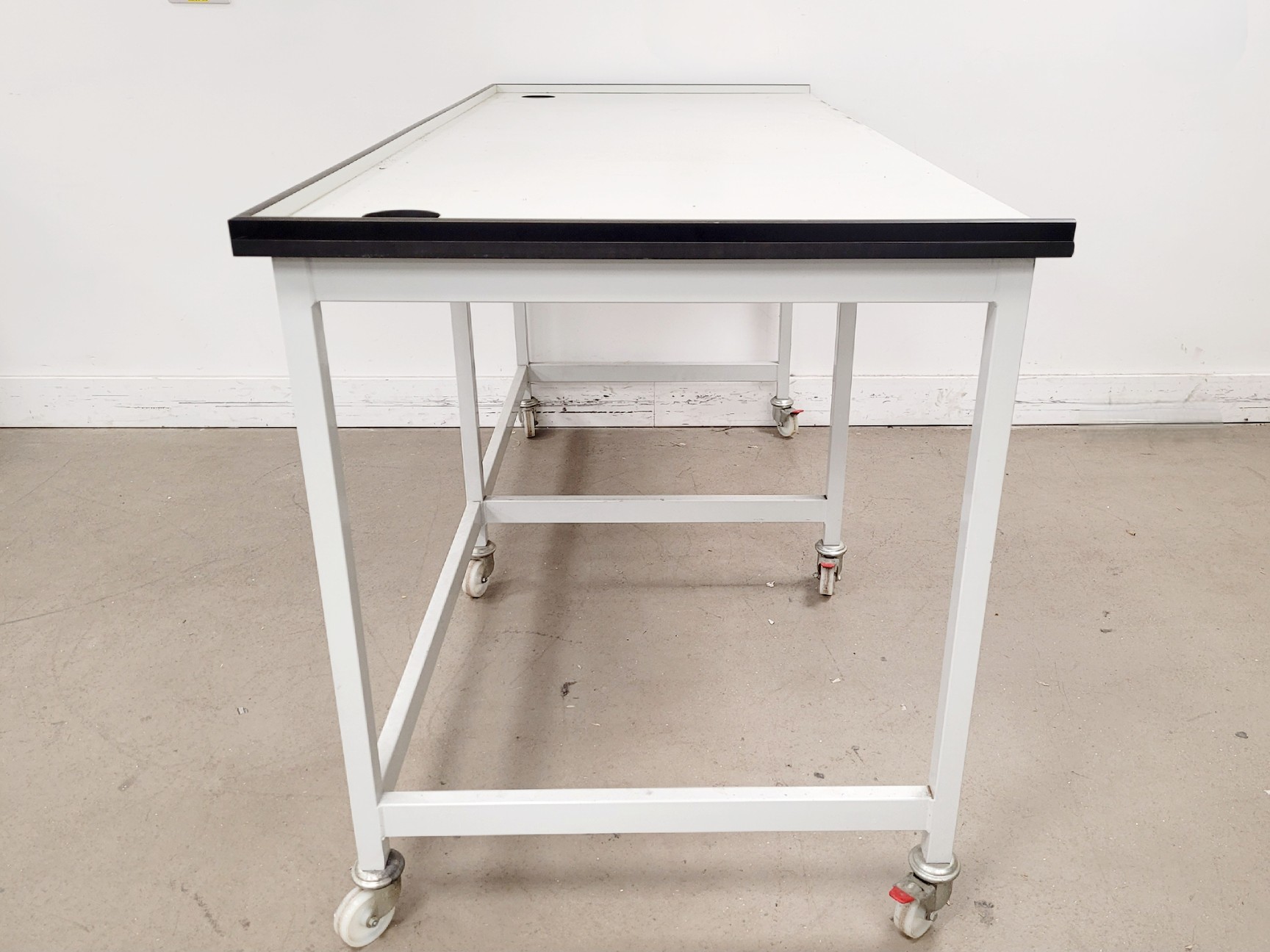 Image of 4 x White Trespa Tables/Laboratory Benching  