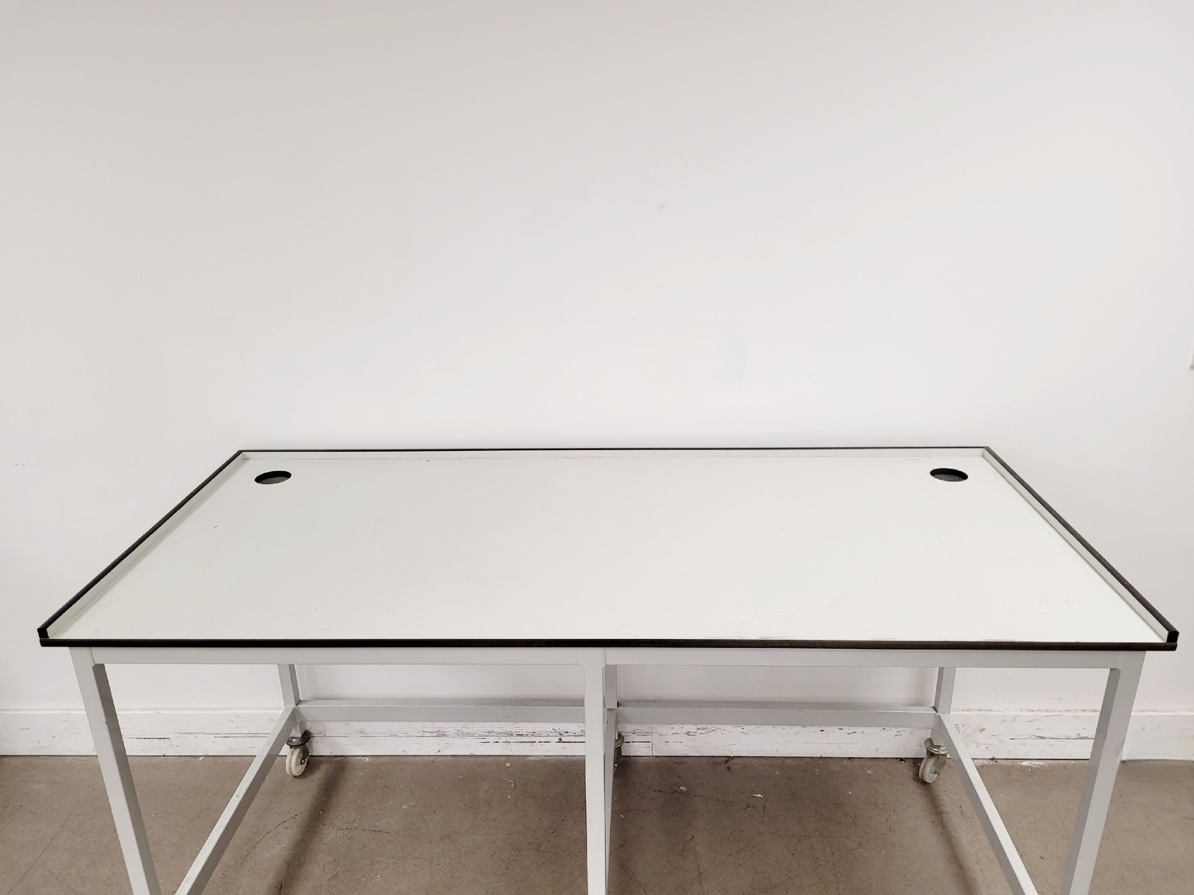Image of 4 x White Trespa Tables/Laboratory Benching  