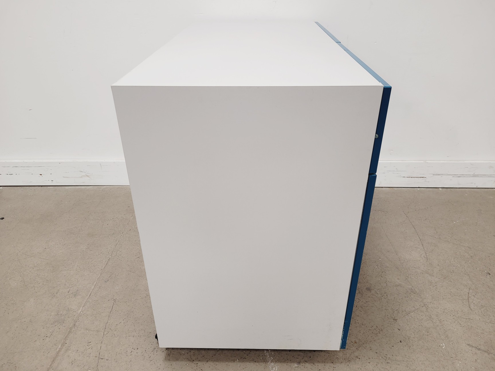 Image of Lot of 8 x Laboratory Cupboards 