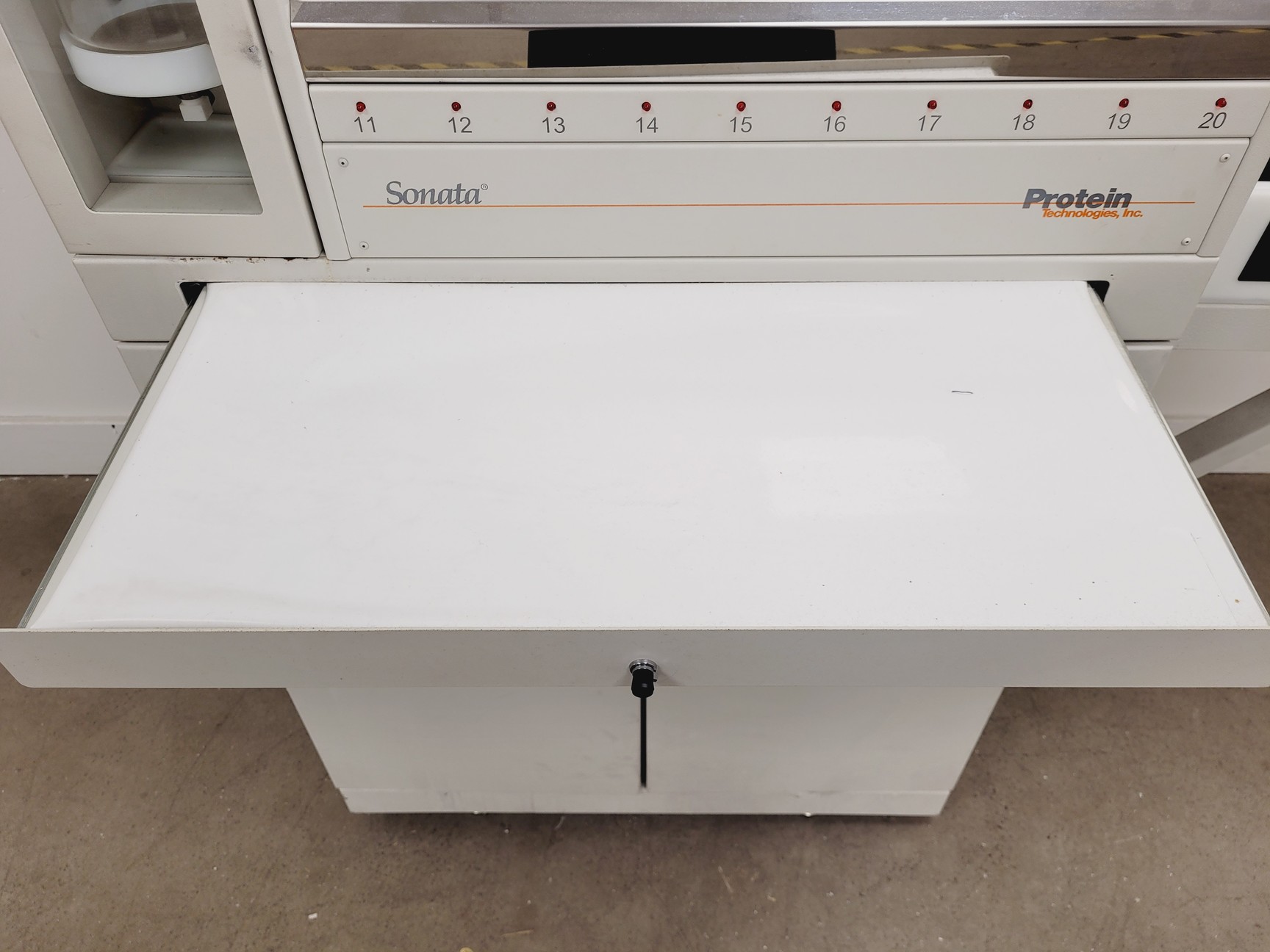 Image of Protein Technologies Sonata XT Peptide Synthesis System w/ PC & Software