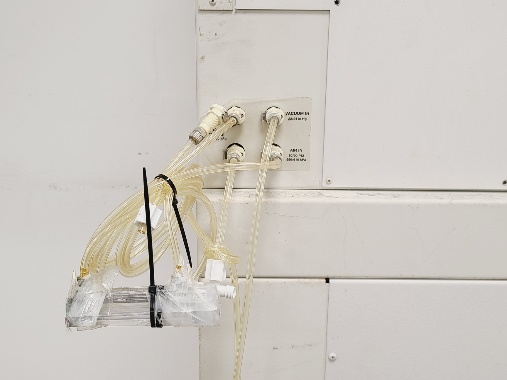 Image of Protein Technologies Symphony Peptide Synthesiser System w/ PC & Software Lab