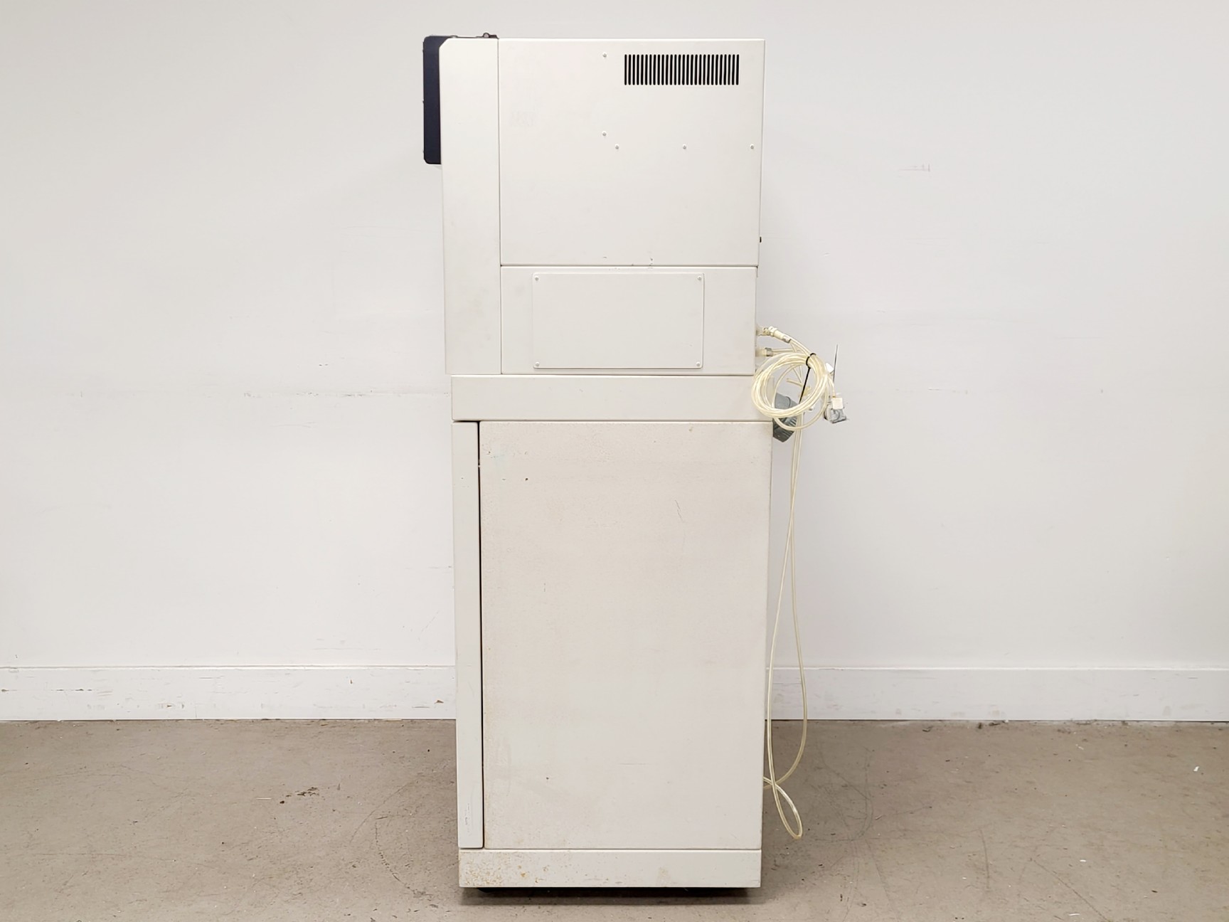 Image of Protein Technologies Symphony Peptide Synthesiser System w/ PC & Software Lab