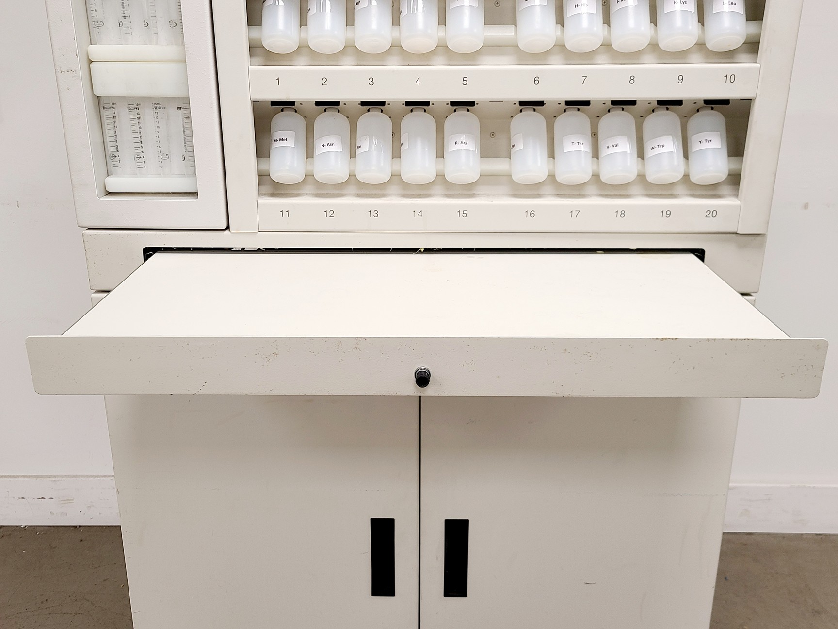 Image of Protein Technologies Symphony Peptide Synthesiser System w/ PC & Software Lab