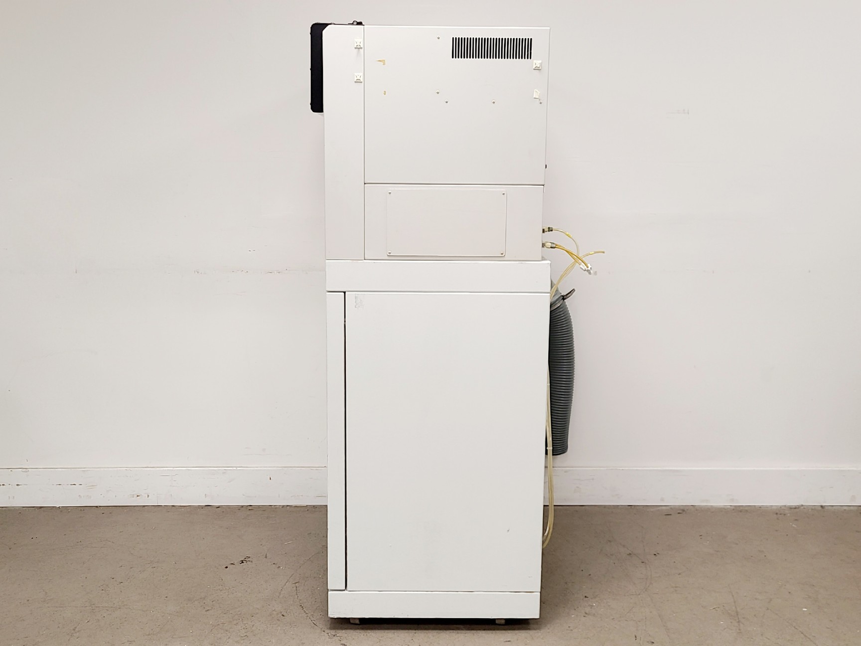 Image of Protein Technologies Symphony Peptide Synthesiser System w/ PC & Software