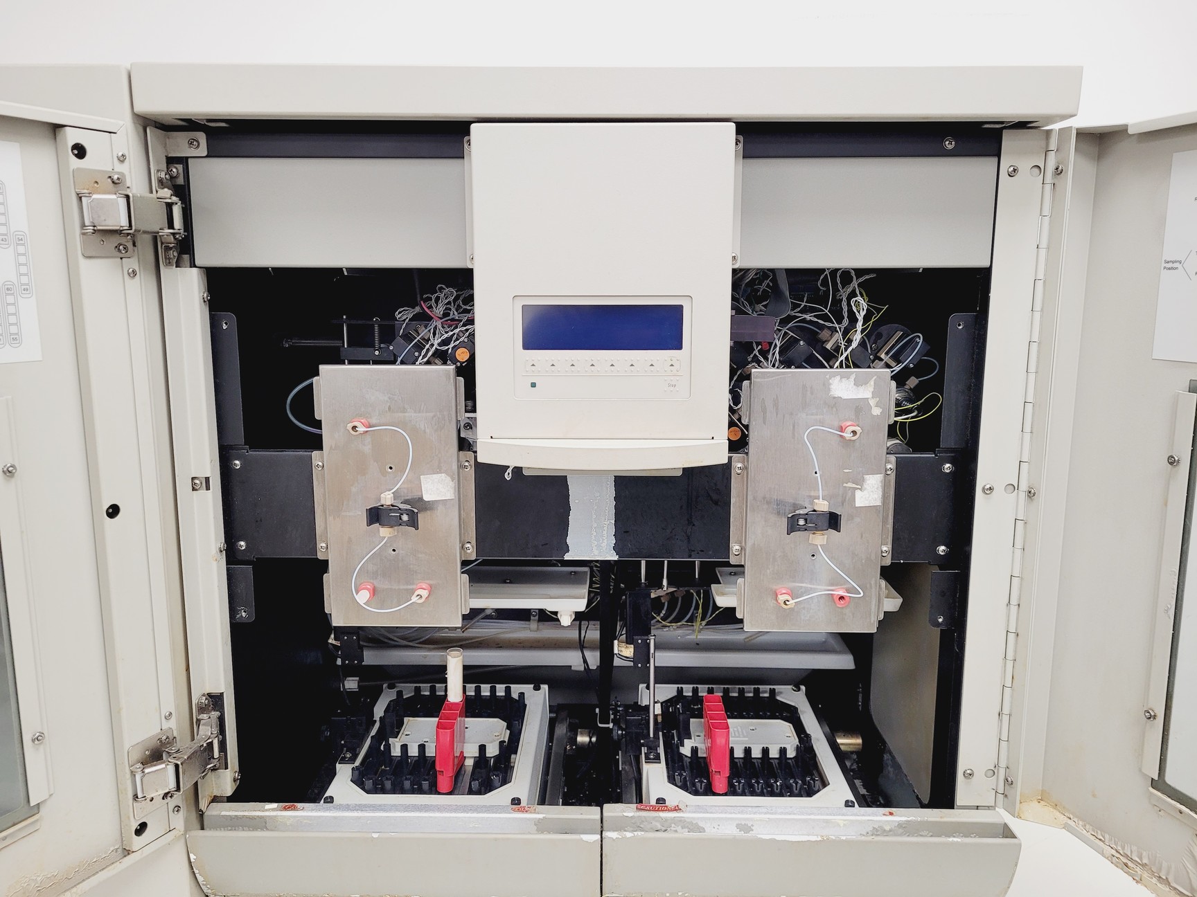 Image of Applied Biosystems Pioneer Peptide Synthesis System