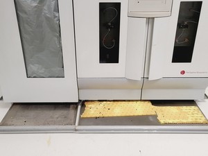 Thumbnail image of PerSeptive Biosystems Pioneer Peptide Synthesis System w/ PC & Software Lab