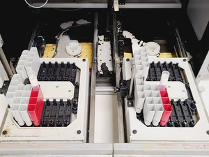 Thumbnail image of PerSeptive Biosystems Pioneer Peptide Synthesis System w/ PC & Software Lab