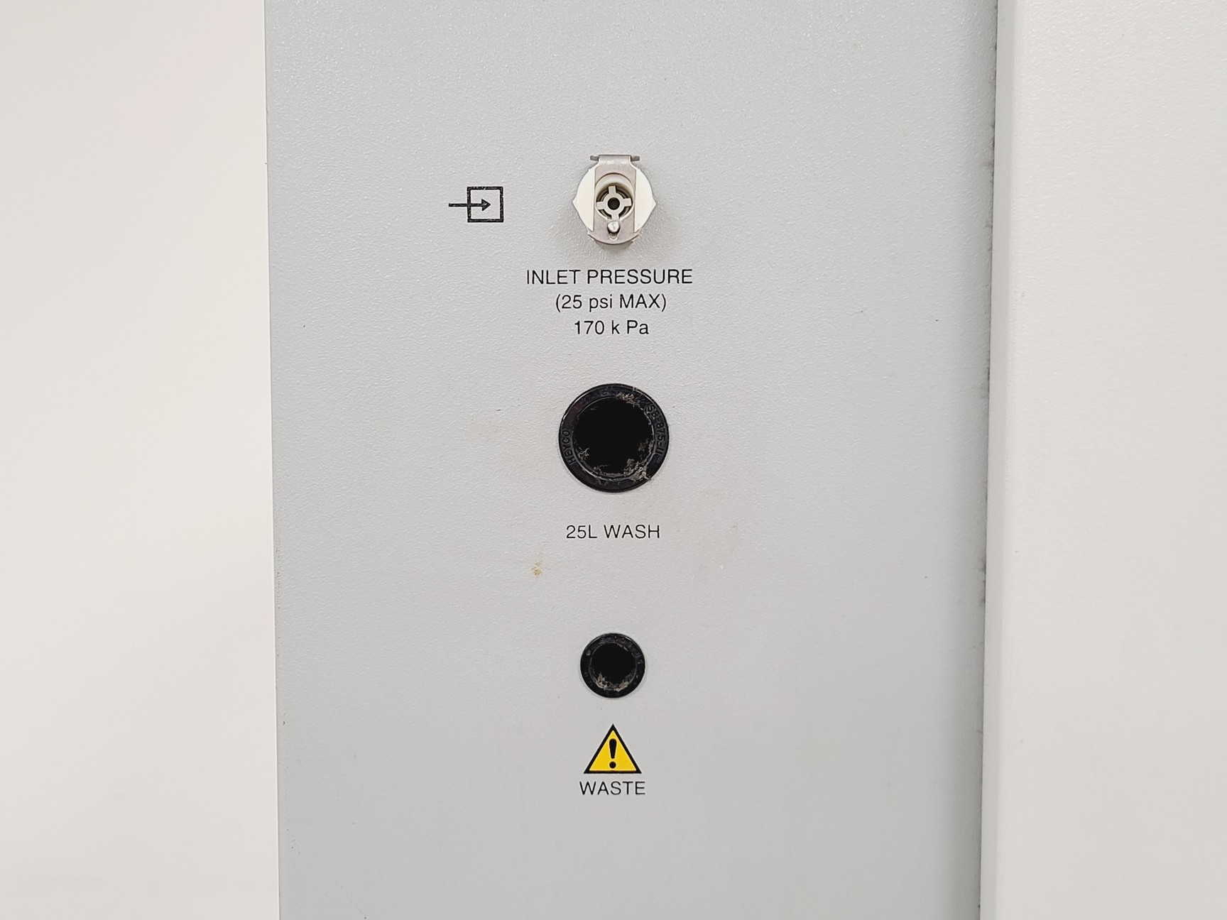 Image of PerSeptive Biosystems Pioneer Peptide Synthesis System