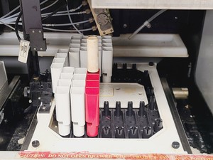 Thumbnail image of PerSeptive Biosystems Pioneer Peptide Synthesis System