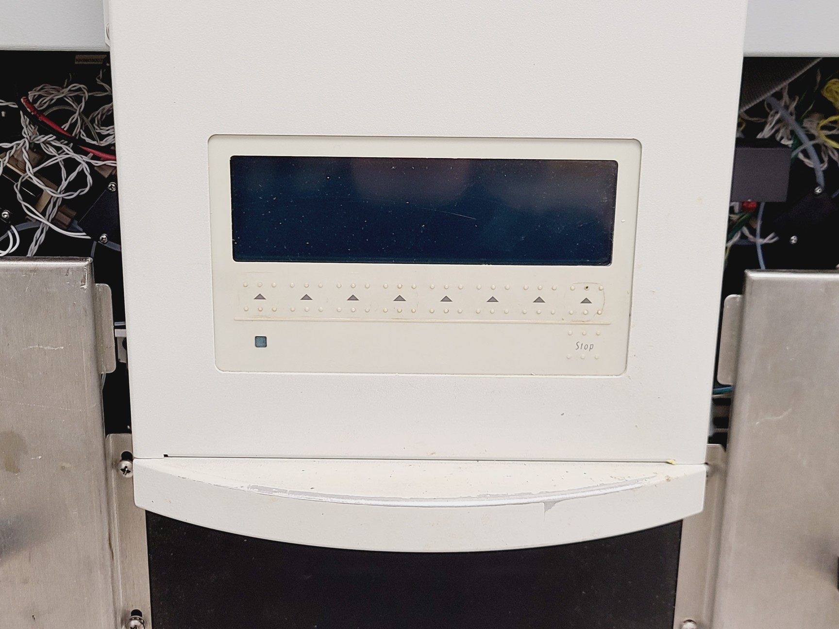 Image of PerSeptive Biosystems Pioneer Peptide Synthesis System