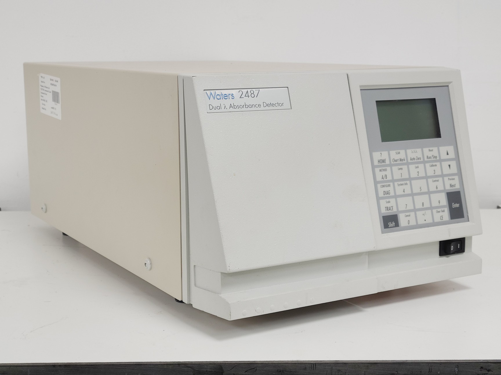 Image of Waters Sample Manager HPLC System with Pumps, Detector & Autosampler