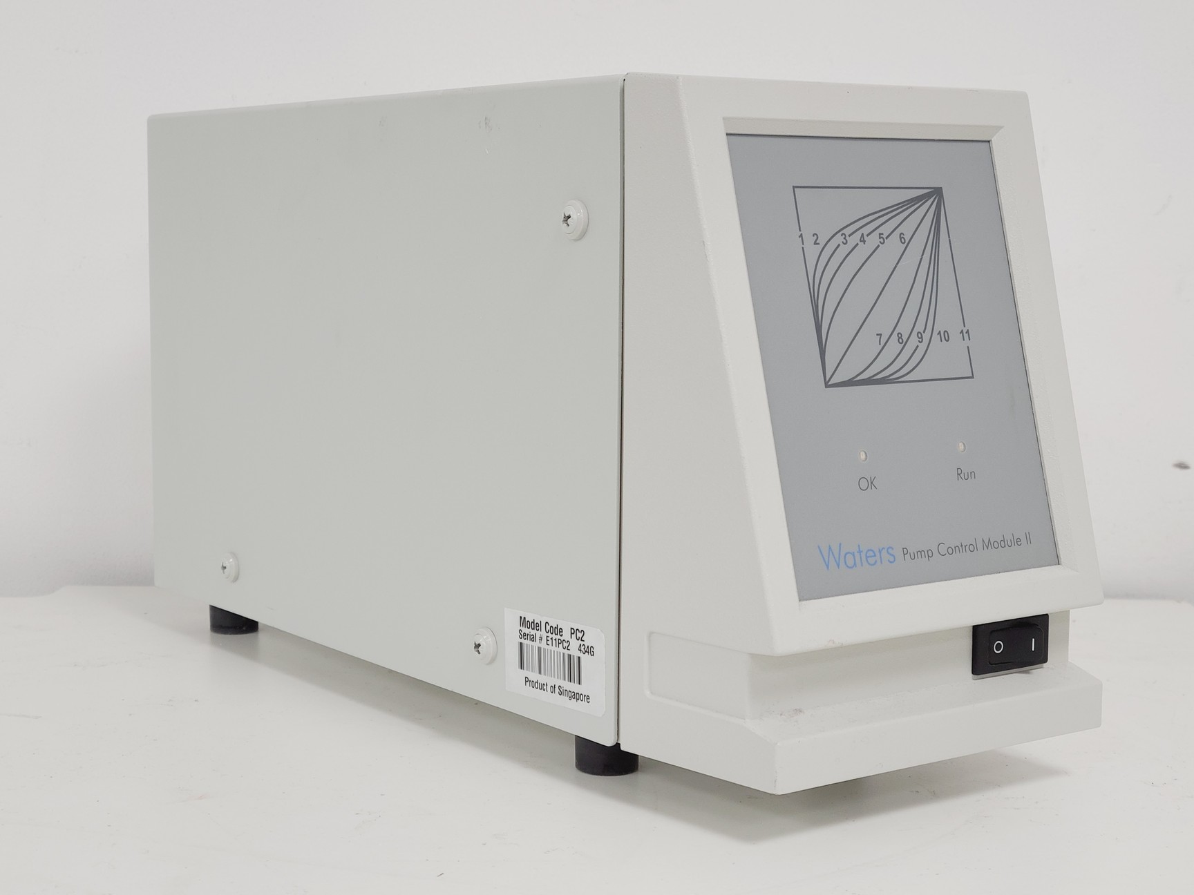 Image of Waters Sample Manager HPLC System with Pumps, Detector & Autosampler