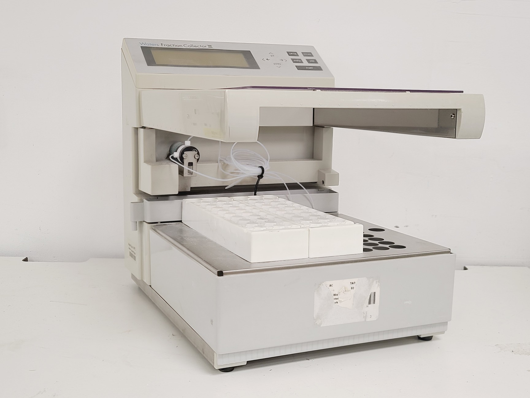 Image of Waters Sample Manager HPLC System with Pumps, Detector & Autosampler