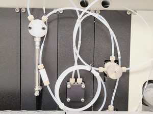 Thumbnail image of Waters Sample Manager HPLC System with Pumps, Detector & Autosampler