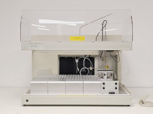Thumbnail image of Waters Sample Manager HPLC System with Pumps, Detector & Autosampler