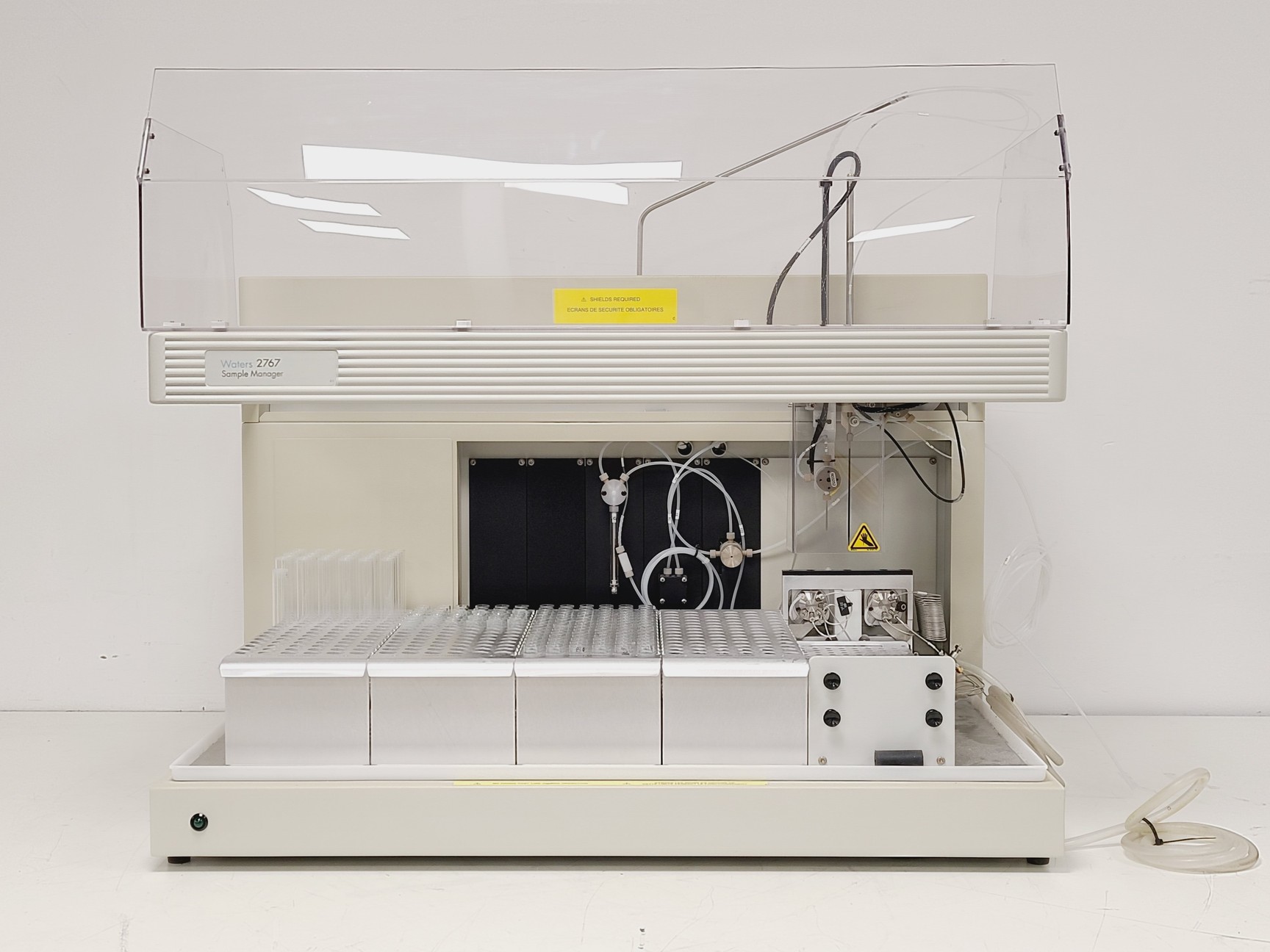 Image of Waters Sample Manager HPLC System with Pumps, Detector & Autosampler