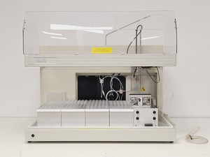 Thumbnail image of Waters Sample Manager HPLC System with Pumps, Detector & Autosampler